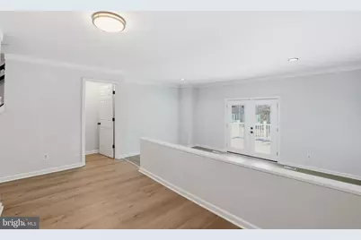 1026 Travis Lane, Gaithersburg, MD 20879 - Photo 10