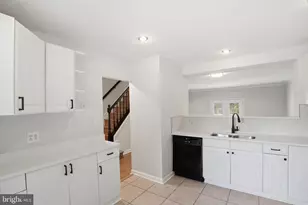 1026 Travis Ln, Gaithersburg, MD 20879 - Photo 8