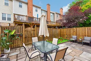 11107 Candlelight Ln, Potomac, MD 20854 - Photo 16