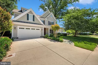 6021 Landon Lane, Bethesda, MD 20817 - Photo 2