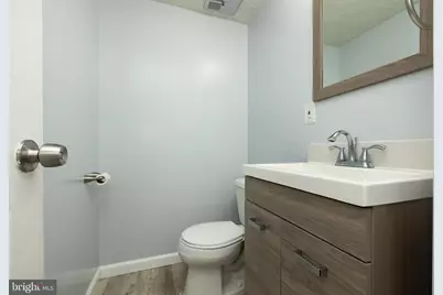 8828 Cross Country Place, Gaithersburg, MD 20879 - Photo 18