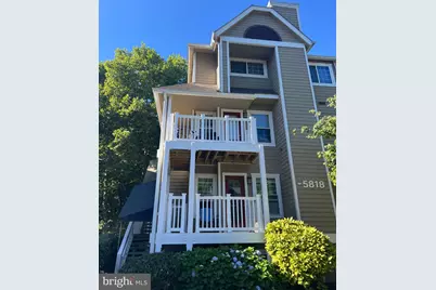 5818 Inman Park Circle #210, Rockville, MD 20852 - Photo 2