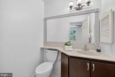 5818 Inman Park Circle #210, Rockville, MD 20852 - Photo 16