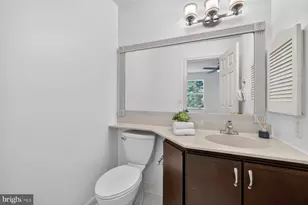 5818 Inman Park Cir, Rockville, MD 20852 - Photo 16