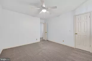 5818 Inman Park Cir, Rockville, MD 20852 - Photo 18