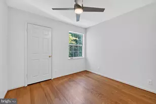 5818 Inman Park Cir, Rockville, MD 20852 - Photo 14
