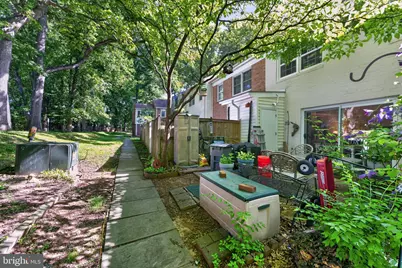 770 Azalea Drive #14-770, Rockville, MD 20850 - Photo 4