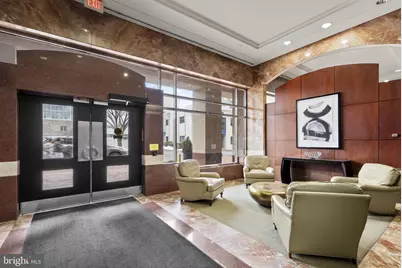 4801 Fairmont Avenue #909, Bethesda, MD 20814 - Photo 4