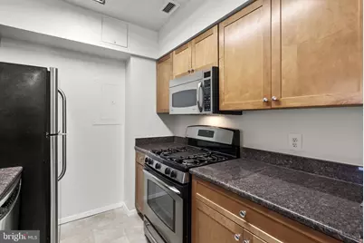 4801 Fairmont Avenue #909, Bethesda, MD 20814 - Photo 12