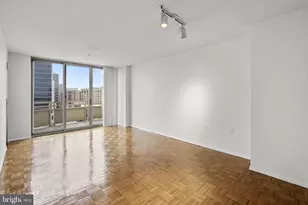 4801 Fairmont Ave, Bethesda, MD 20814 - Photo 6