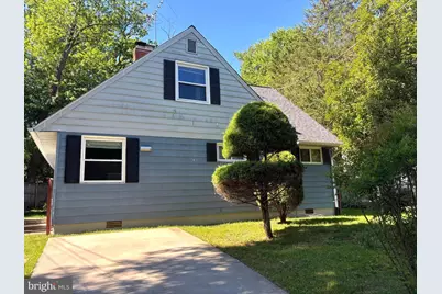 5702 Denfield Road, Rockville, MD 20851 - Photo 2