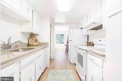 15046 Haslemere Court #263-D, Silver Spring, MD 20906 - Photo 8