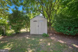 5902 Walton Rd, Bethesda, MD 20817 - Photo 50