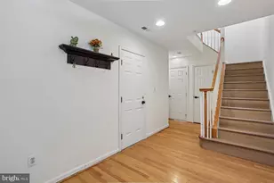 46 Waddington Ln, Rockville, MD 20850 - Photo 6