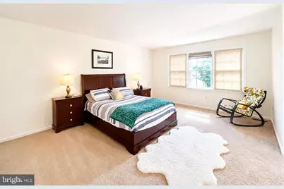8904 Barrowgate Court, Potomac, MD 20854 - Photo 10