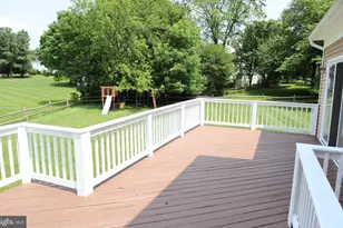 17105 Thatcher Ct, Olney, MD 20832 - Photo 6