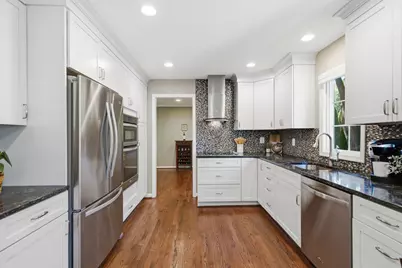 20608 Hartsbourne Way, Germantown, MD 20874 - Photo 6