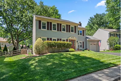 20608 Hartsbourne Way, Germantown, MD 20874 - Photo 2