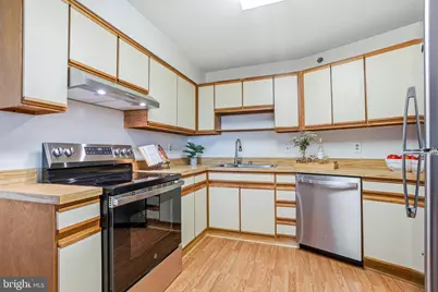 3330 N Leisure World Boulevard #5-819, Silver Spring, MD 20906 - Photo 12