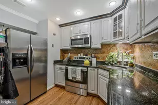 19602 Labelle Ct, Gaithersburg, MD 20879 - Photo 12