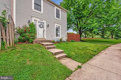 19602 Labelle Court, Gaithersburg, MD 20879 - Photo 2
