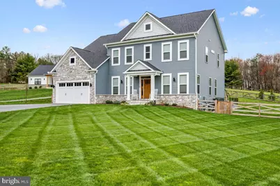 11027 Locust Drive, Damascus, MD 20872 - Photo 2