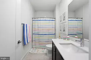 3913 Cranes Bill Ct, Rockville, MD 20852 - Photo 48
