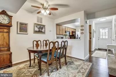 2066 Derby Ridge Lane #3-18, Silver Spring, MD 20910 - Photo 6