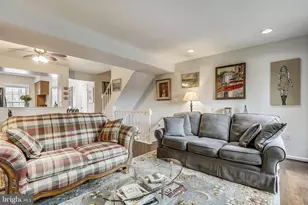 2066 Derby Ridge Ln, Silver Spring, MD 20910 - Photo 4
