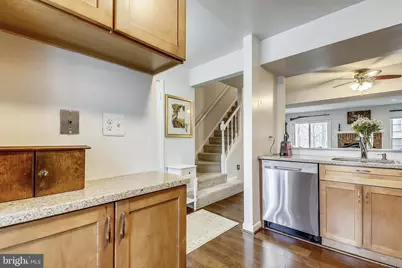 2066 Derby Ridge Lane #3-18, Silver Spring, MD 20910 - Photo 10