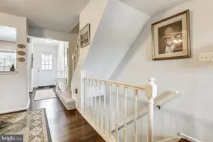 2066 Derby Ridge Ln, Silver Spring, MD 20910 - Photo 2