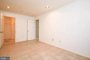 5918 Edson Ln, Rockville, MD 20852 - Photo 36