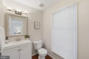 1002 Main St, Gaithersburg, MD 20878 - Photo 12