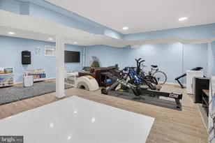 5703 Cromwell Dr, Bethesda, MD 20816 - Photo 32