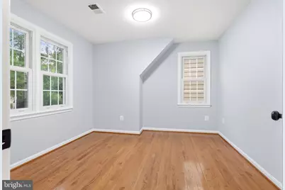 510 Saybrooke View Drive, Gaithersburg, MD 20877 - Photo 32