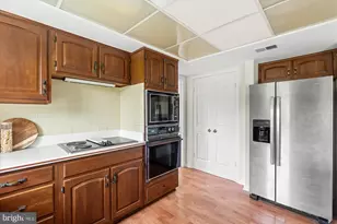 13200 Lantern Hollow Dr, Gaithersburg, MD 20878 - Photo 26