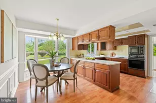 13200 Lantern Hollow Dr, Gaithersburg, MD 20878 - Photo 28
