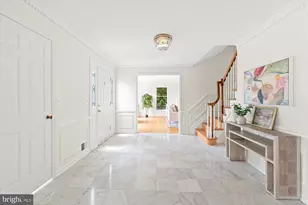 13200 Lantern Hollow Dr, Gaithersburg, MD 20878 - Photo 4