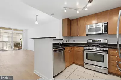 930 Wayne Avenue #201, Silver Spring, MD 20910 - Photo 4