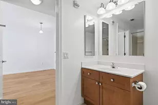 930 Wayne Ave, Silver Spring, MD 20910 - Photo 14
