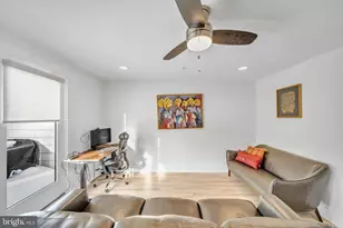 11326 Emerald Park Rd, Potomac, MD 20854 - Photo 20