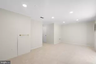 1705 Logmill Ln, Gaithersburg, MD 20879 - Photo 32