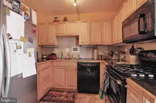 4515 Willard Ave, Chevy Chase, MD 20815 - Photo 2