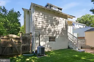 6814 Brookville Rd, Chevy Chase, MD 20815 - Photo 18