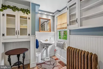 16 Maple Avenue, Washington Grove, MD 20880 - Photo 32