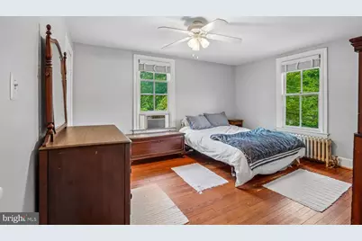 16 Maple Avenue, Washington Grove, MD 20880 - Photo 34