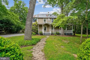 16 Maple Ave, Washington Grove, MD 20880 - Photo 2