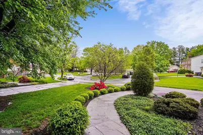 6 Crestview Court, Potomac, MD 20854 - Photo 2