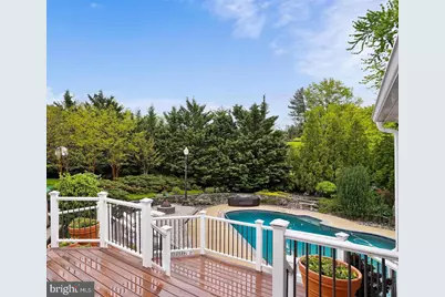 6 Crestview Court, Potomac, MD 20854 - Photo 6