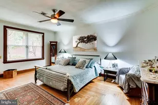 8212 Old Georgetown Rd, Bethesda, MD 20814 - Photo 22